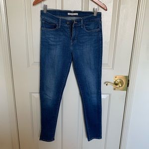 710 Super Skinny Levi’s
